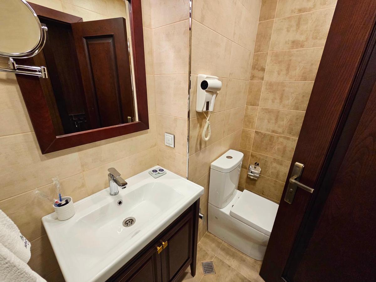 Macara Sheki City Hotel Exterior foto