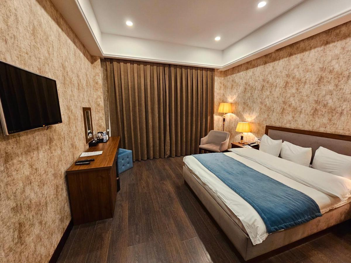 Macara Sheki City Hotel Exterior foto
